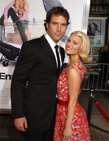 Dane Cook and Jessica Simpson at the Premiere of Employee of the month Dane Cook and Jessica Simpson at the Premiere of Employee of the month