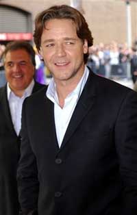 Russell Crowe at the premiere of "A Good Year" at the Toronto International Film Festival Russell Crowe at the premiere of "A Good Year" at the Toronto International Film Festival