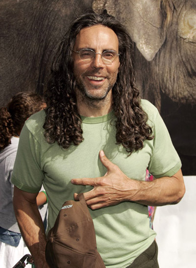 Tom Shadyac at the World Premiere of Evan Almighty Tom Shadyac at the World Premiere of Evan Almighty